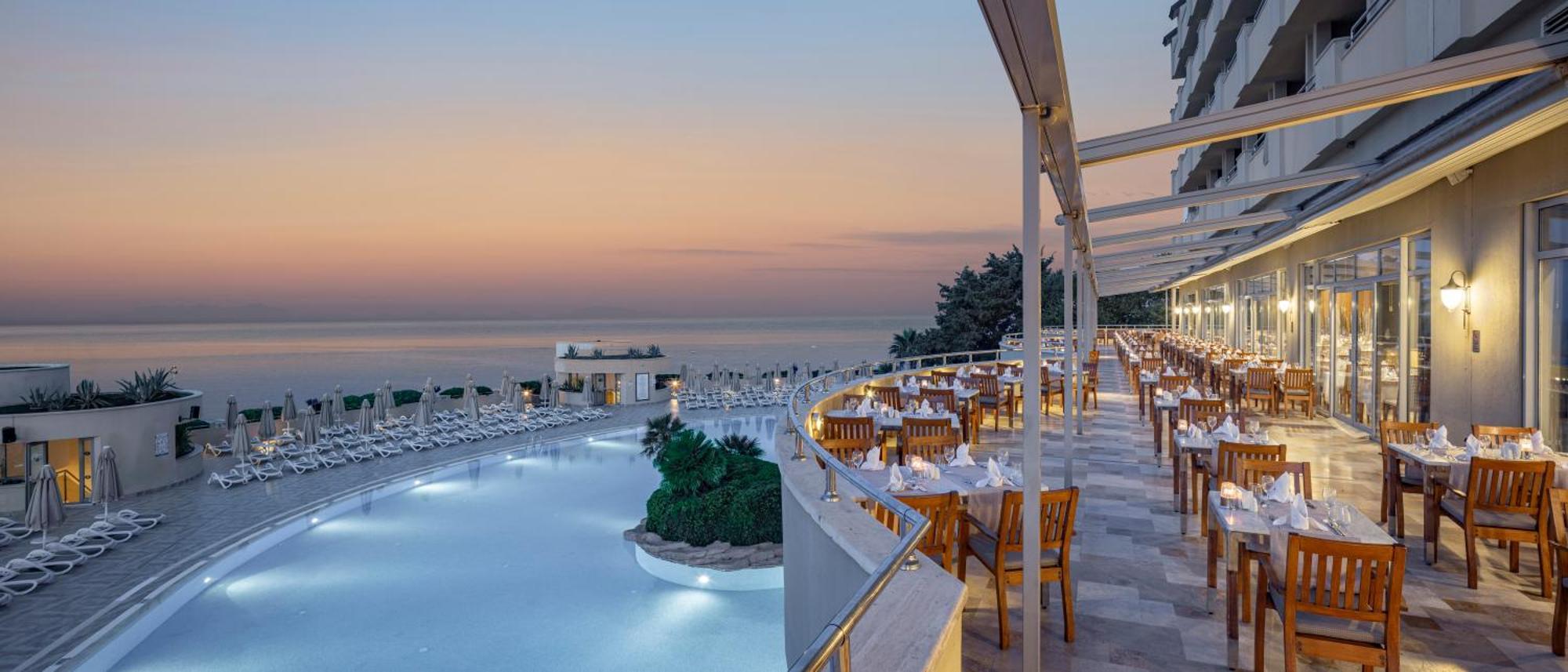 Melas Hotel