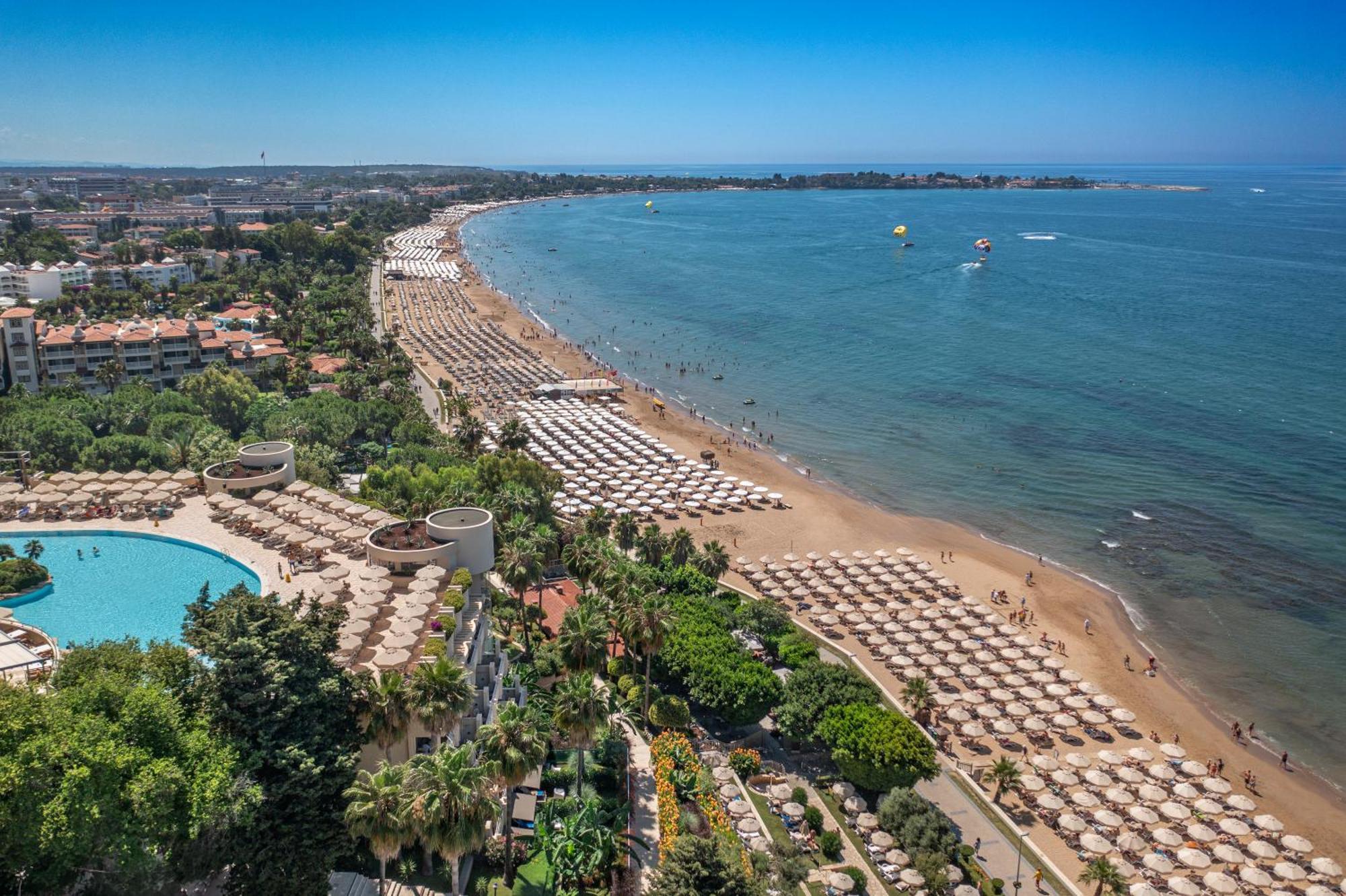 Melas Hotel